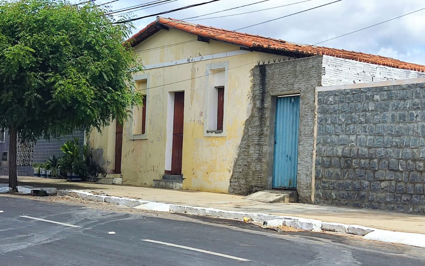 Casa na Rua Lula Gomes no Centro Currais Novos